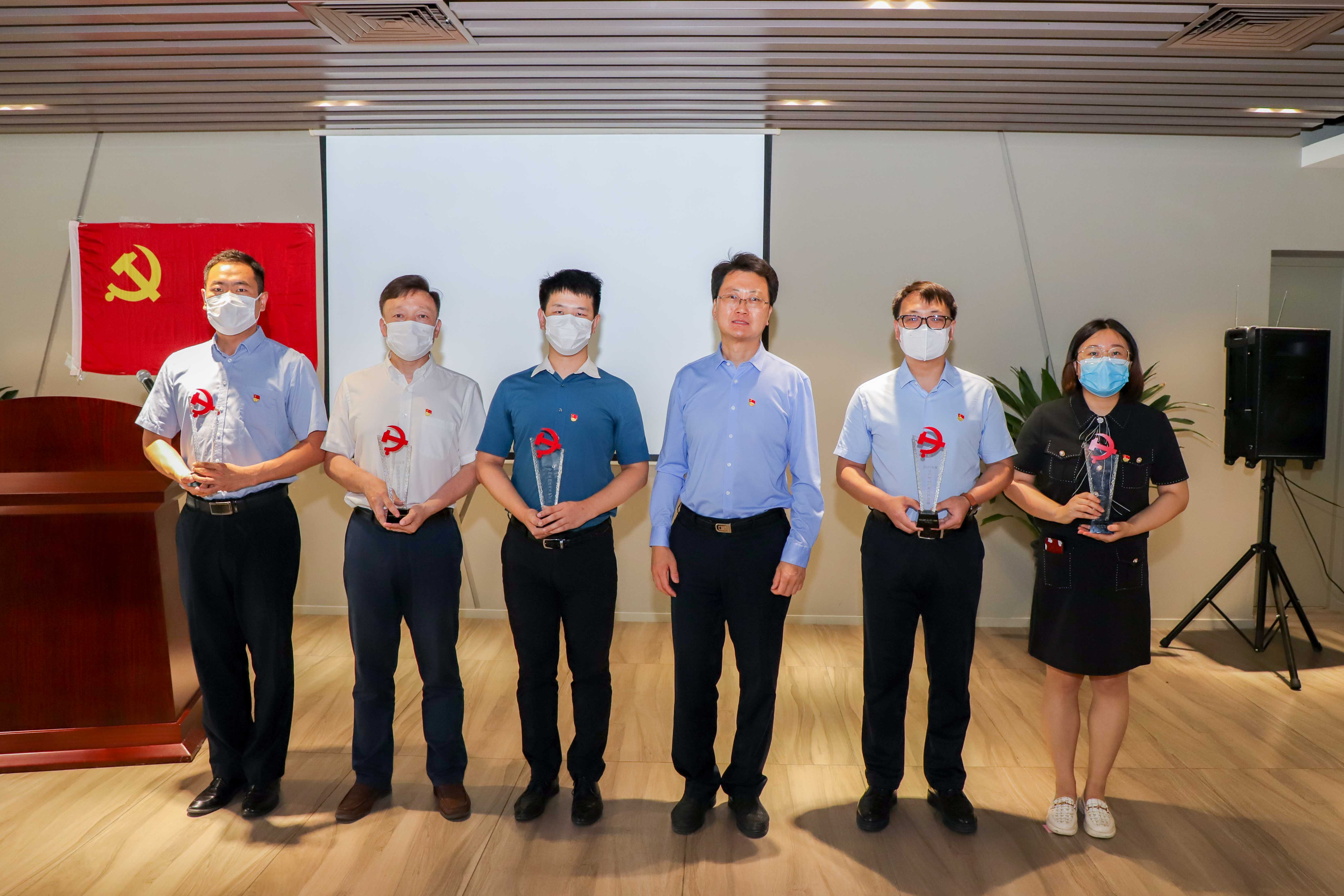 1593764197450090147.jpg 1593764197450090147.jpg